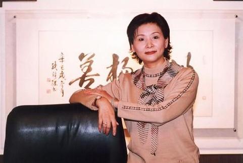 ���Ա��Ⱦ��Ů�˴��ع� �ɳܣ�